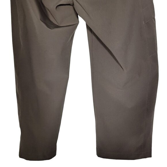 Patagonia Women's All-Out Brown Capris, Light Weight Outdoor Pants Size 8 - Picture 8 of 9